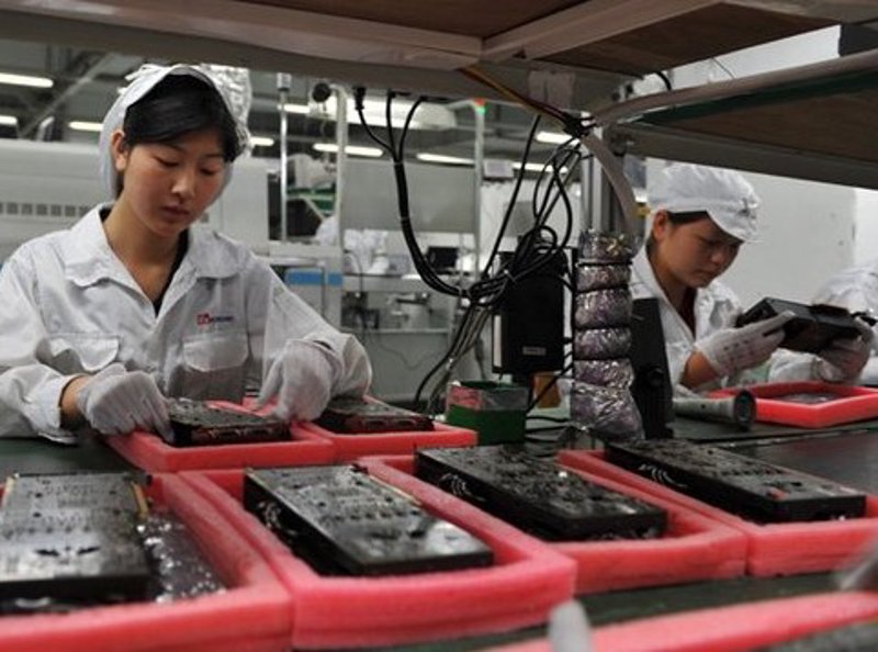 电子代工市场中的佼佼者：富士康与立讯精密